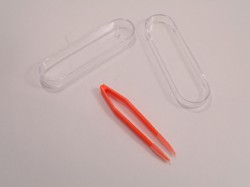 Аксессуары пинцет в футляре